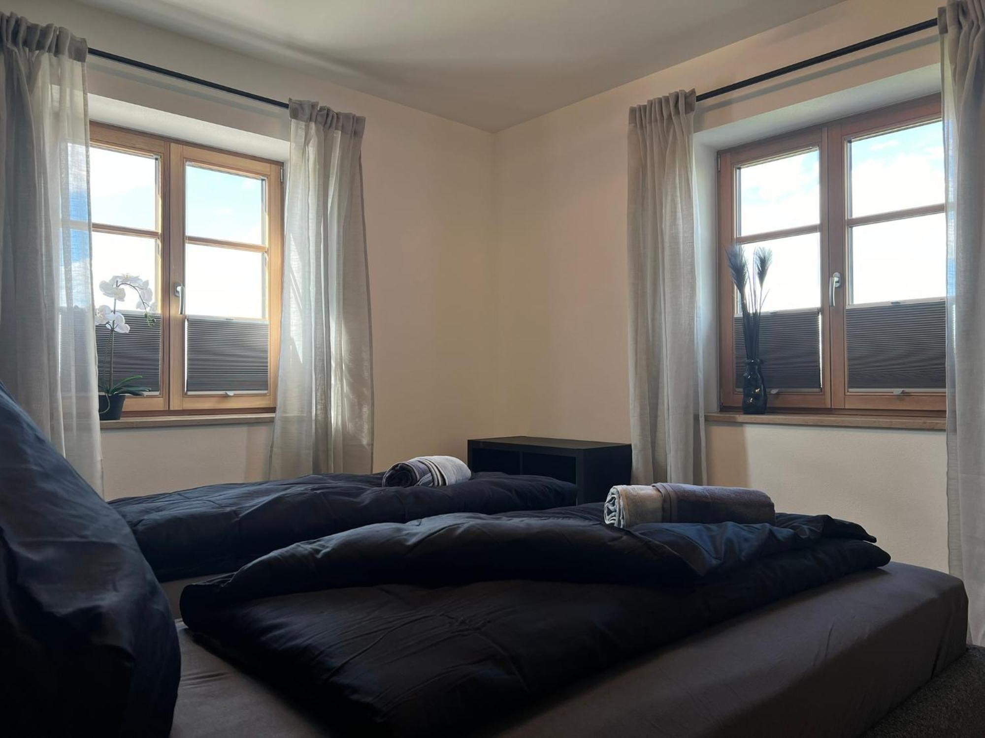 Stay Nice Apartments Dorfen Naehe Muenchen Jacuzzi Grillkota 75 Zoll Tv Zewnętrze zdjęcie